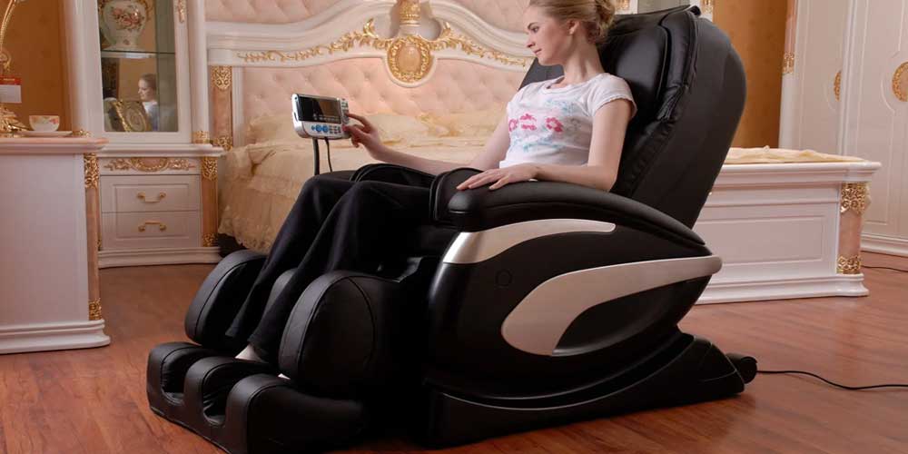Factors to Consider Before Buying A Massage Chair Under $1000